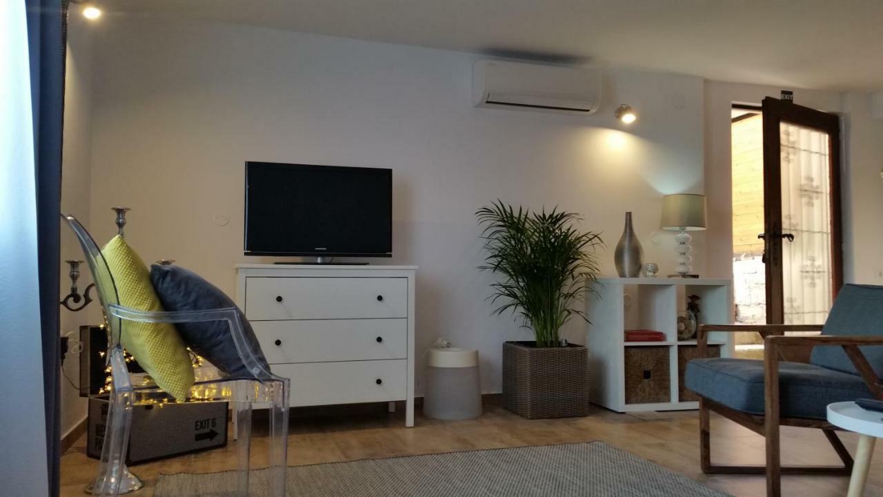 Studio Apartman Providence Sibenik Exterior photo